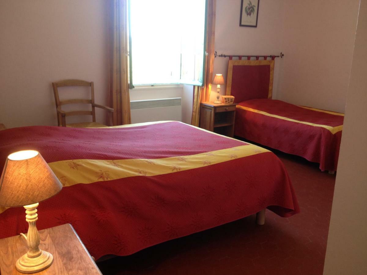 Mas La Cigaliere Bed and Breakfast Venasque Exteriör bild